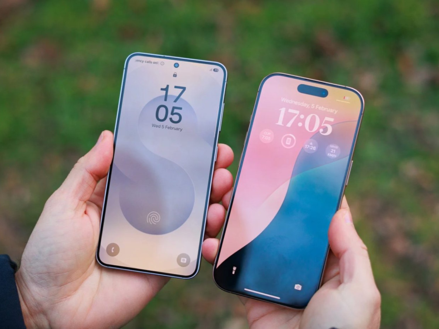 iPhone 16 против Samsung Galaxy S25: битва компактных флагманов в 2026 году
