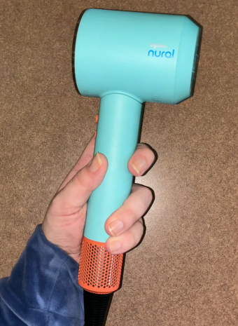 Dyson Supersonic Nural: интеллектуальный контроль, безопасность и новая эра ухода за волосами