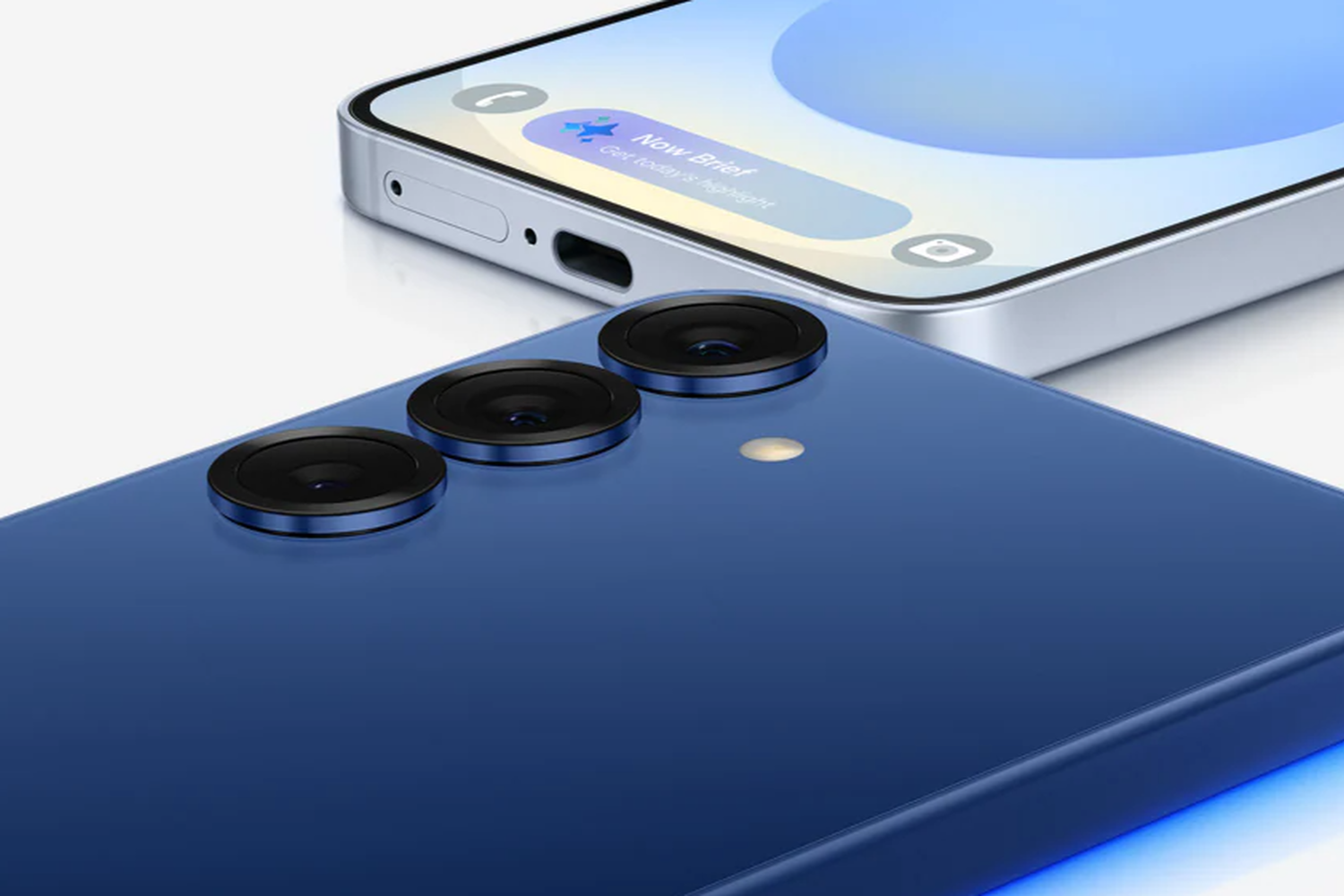 Samsung Galaxy S25: компактный флагман, локальный ИИ и семь лет поддержки