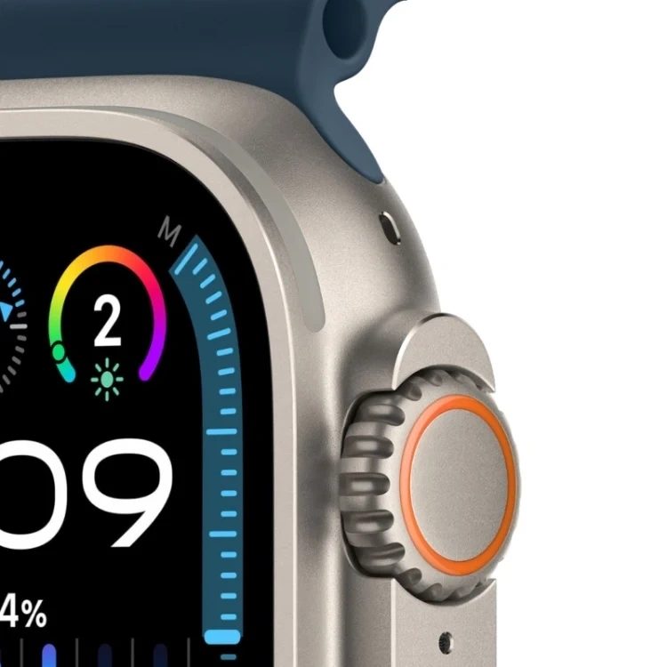 apple watch ultra 2 49mm в корпусе натурального титана крупным планом