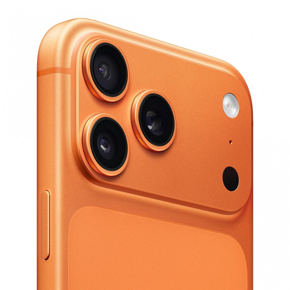 Тыльная панель Apple iPhone 17 Pro крупным планом